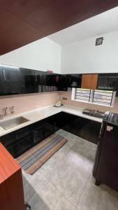 Luxurious studio House