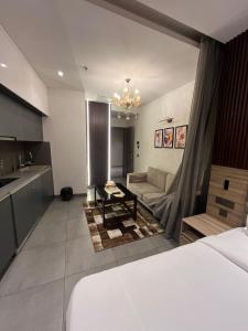 Supernova Spira 36th Floor