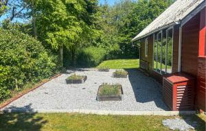 2 Bedroom Amazing Home In Hemmet