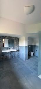 Bella Vita Guesthouse -parcheggio privato interno