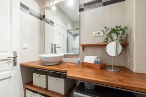 STALINGRAD 32 - Cosy Apartement close old Port