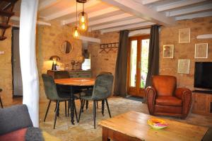 Maisons de vacances Gite Les Pierres Blondes : photos des chambres