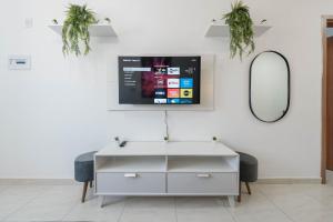 Casa Nova 5 min do Mar com 2 Dormi, Churras e Vaga