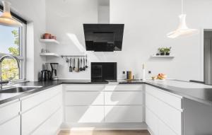 3 Bedroom Cozy Home In Tarm