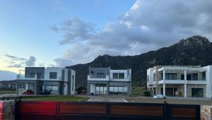 Previllage Red Apartments 9-10-11