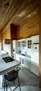 cedar villa with nature views