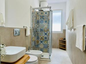 "A mari" home near the sandy beach with wifi