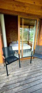 cedar villa with nature views