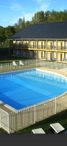 Appartements Studio T1 piscine chauffee parking gratuit les hauts dhonfleur : photos des chambres