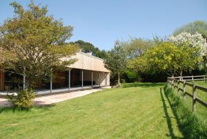 Spacious 4 double bed rural escape