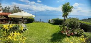 OYRANIA -Μαυροβούνι Γυθείου- Σπίτι με θέα