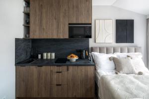 Iron Street by A11 Sauna