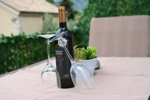 Prcanj Seaside Heaven