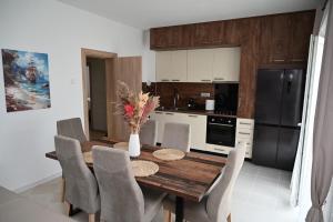 Prcanj Seaside Heaven