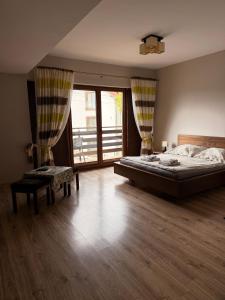 Szklarnia Restauracja i Pokoje Gościnne