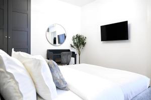 Tasmajdan park, 15 minutes by walk to Knez Mihajlova Centar