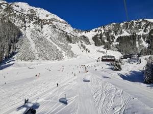 Chalet Zur Rose in Berwang bij de piste