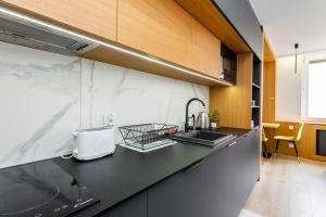 Mango Apartment City Center