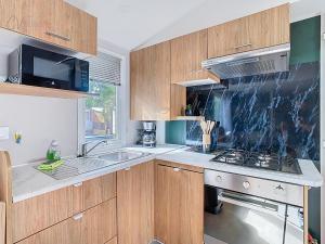 Mobil-home VI 12 à Vias - La Carabasse - Camping Siblu avec piscine payante