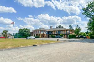 Louisville Inn by OYO Louisville GA US 1