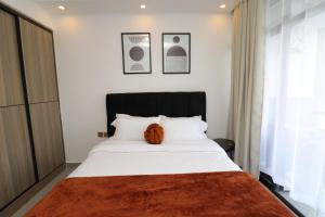 Stylish 1BR in Kilimani with Nairobi City Views from the 15th Floor