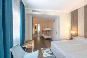 Deluxe Junior Suite room in Hotel Europa