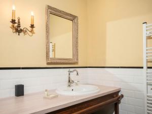 Vila Ebel Hotel Pool & Spa