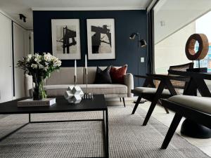 Beautiful and modern apartment at Parque Arauco sector