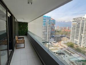 Beautiful and modern apartment at Parque Arauco sector