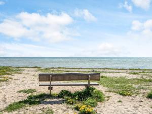 6 person holiday home in Sjølund
