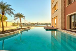 3BR Getaway, Pool & Breathtaking Sunsets
