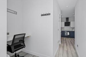 Serene Haven - 2 min from Station - Free Parking - Courtyard
