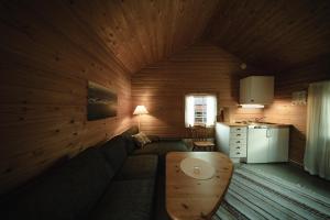 Henningsvær Rorbuer