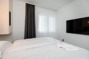 Apartments by the sea Baska, Krk - 24433