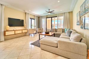 3BR Getaway, Pool & Breathtaking Sunsets