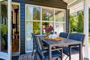 Amazing Home In Ebeltoft With 2 Bedrooms And Wifi