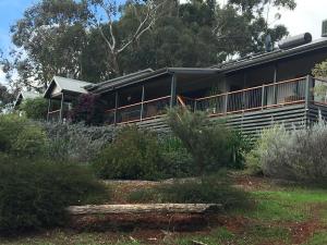 Rickaty on Blackwood