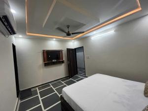 Hotel O Yaduvanshi
