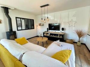 Maisons de vacances Maison neuve pour couple pres plage des Dunes avec parking - FR-1-231-338 : photos des chambres