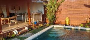 Nice villa private pool views work table yoga