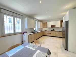 Maison de ville tout confort à Cannes et à 10 Minutes à pied de la plage