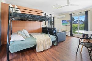 Emerald Lux Apartments 2