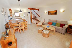 Jane - modern, well-equipped bungalow in Moraira