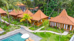 Dani Beach Villa - Beachfront Villas in Tejakula