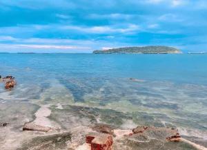 Rubtawan Sichang Resort