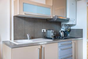 Au coeur du Suquet - 2 pièces cosy - Climatisation séjour