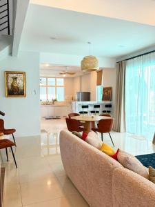 Matahari Villa Langkawi - 14pax- 2 Night Min Stay