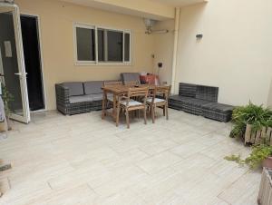 Endor Ground Floor Apartment with backyard and garage in Gozo