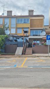 Meressa Leonardo Apartment