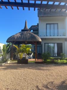 Sea Rock Villa
